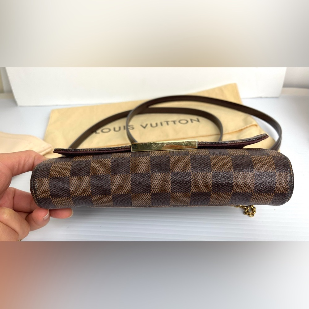 Authentic Louis Vuitton Favorite PM Damier Ebene Crossbody Clutch Purse Handbag - Picture 12 of 16